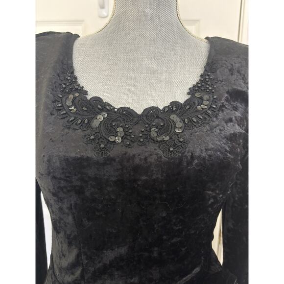 VTG 90s Black Crushed Velvet Long Sleeve Dress Size Small Whimsigoth Vampy - Picture 5 of 7